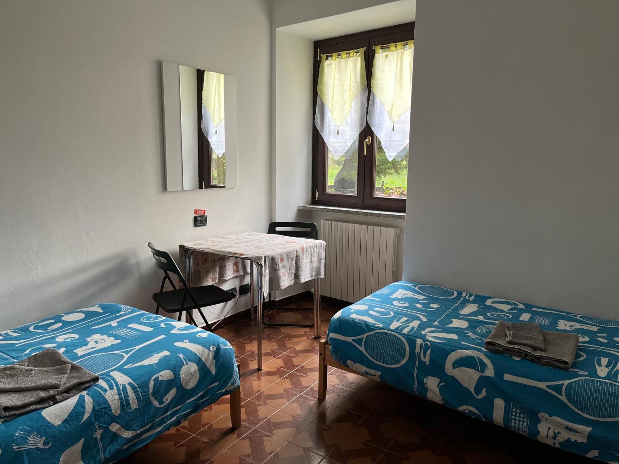 Il Cortile Como Single & Double Room In Apartment No Hotel 外观 照片