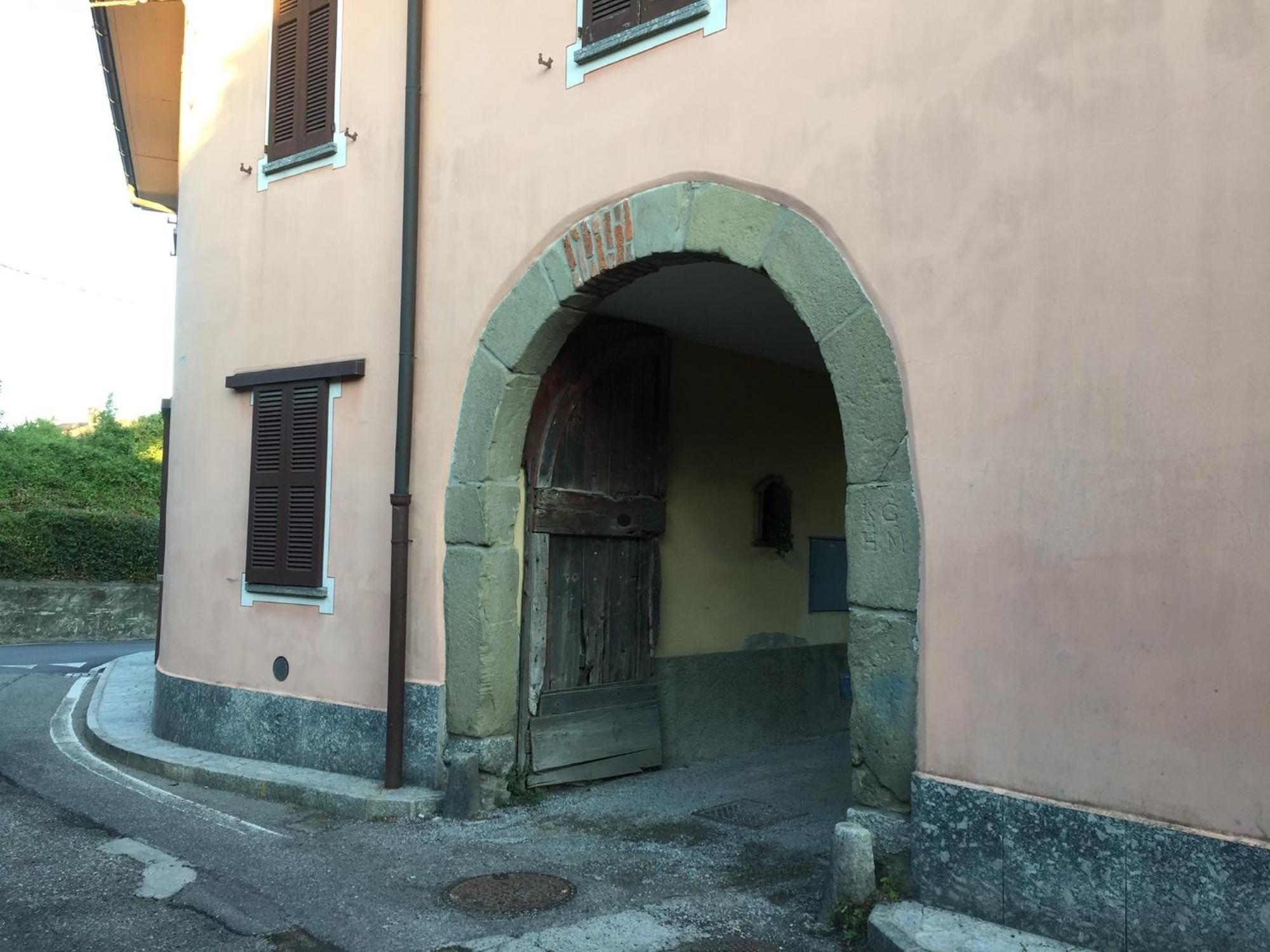 Il Cortile Como Single & Double Room In Apartment No Hotel 外观 照片